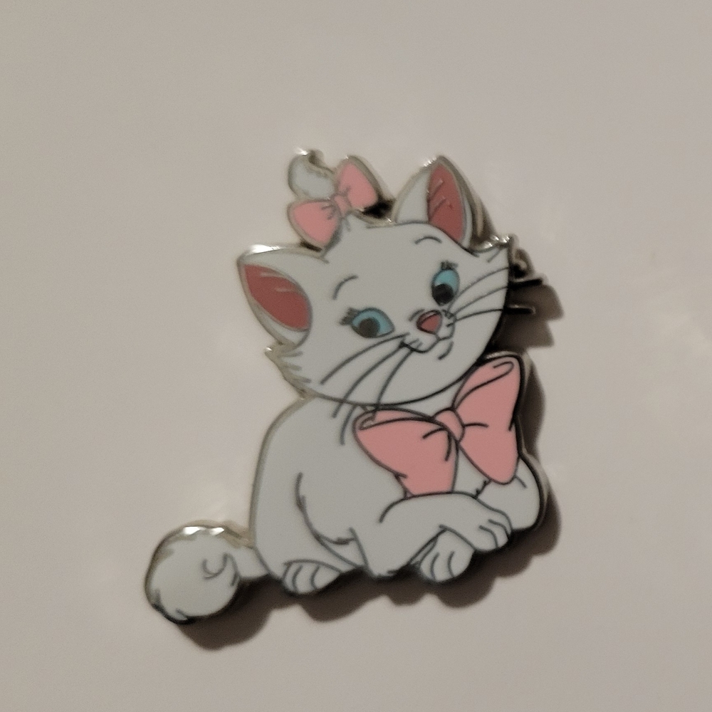 Disney Cat Enamel Pin - Pink and White